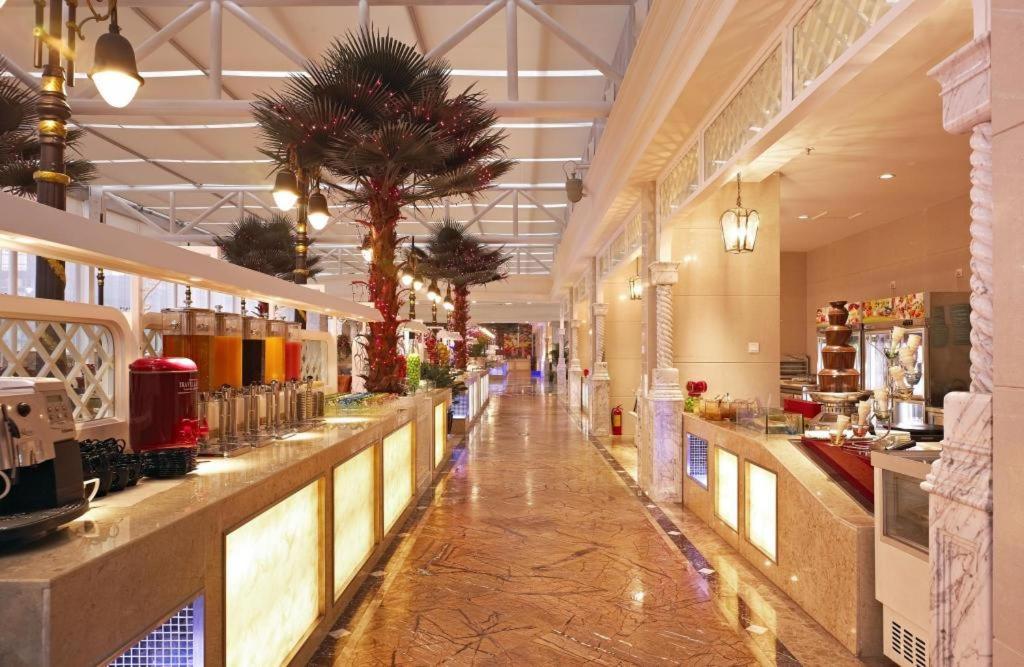 Chongqing Sunshine Continental Grand Hotel Екстер'єр фото