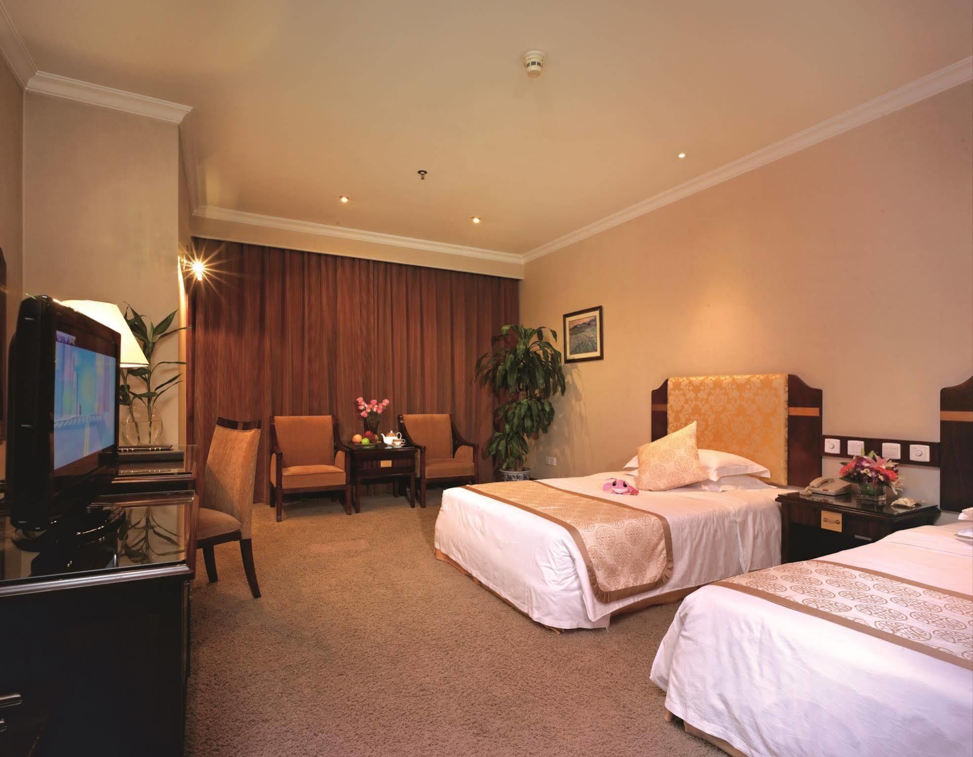 Chongqing Sunshine Continental Grand Hotel Екстер'єр фото